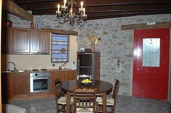 Apartment Lithos Homes *