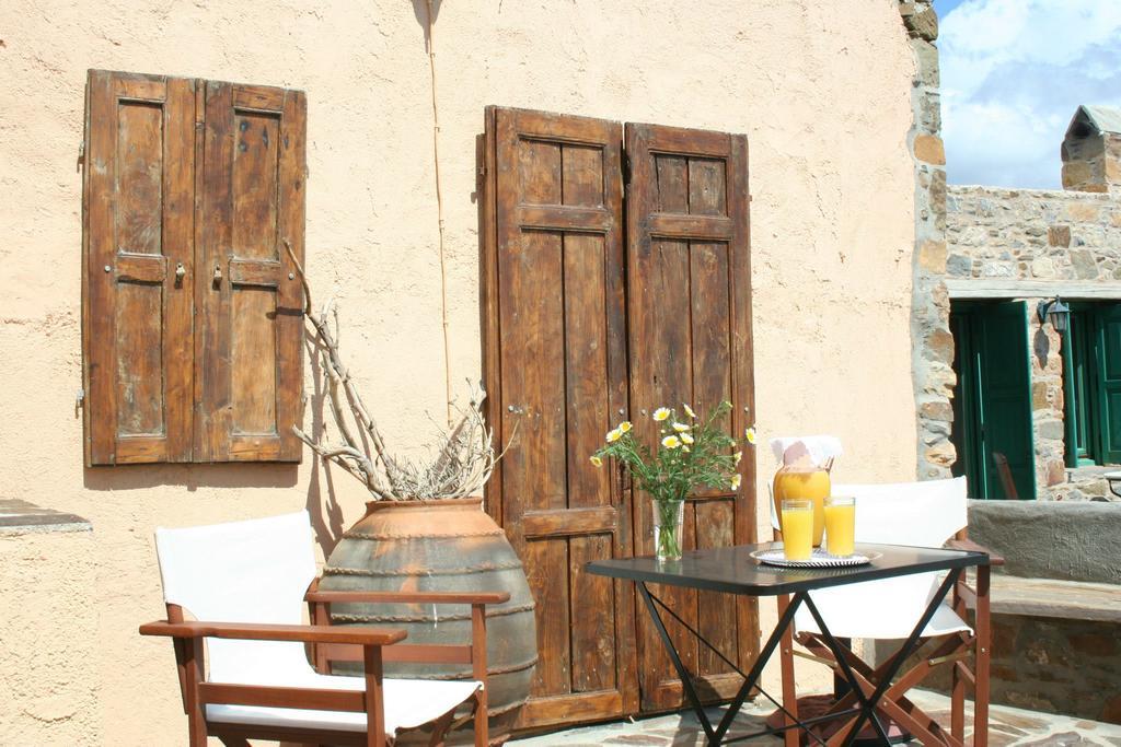 Lithos Homes Apartment Volissos